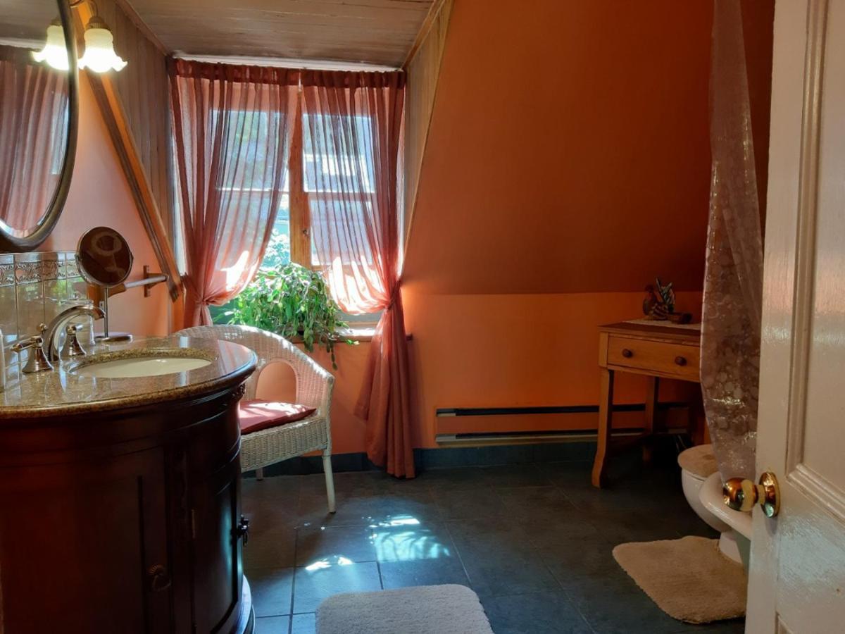Double Room Garden View