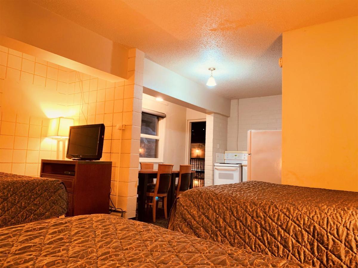 Family Suite Non-Smoking
