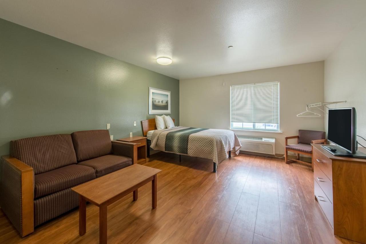 Studio One Double Room/Sofa Bed Disability Access Non-Smoking