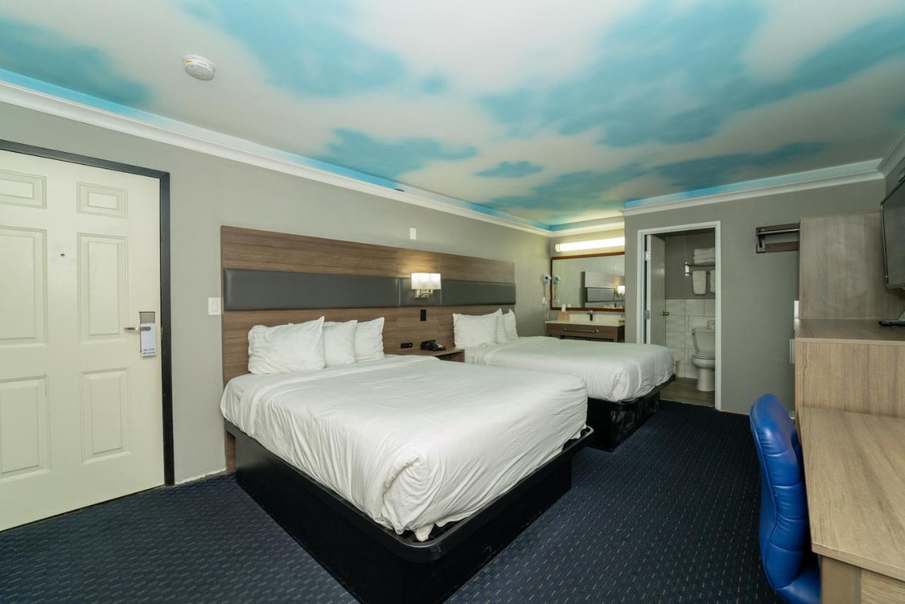 Quarto Queen com 2 Camas Queen-size - Não Fumador