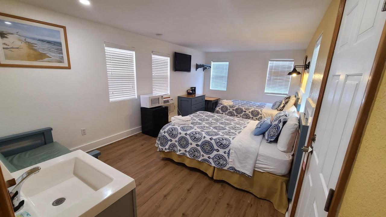 Standard Double Room,1076320273:JPEG