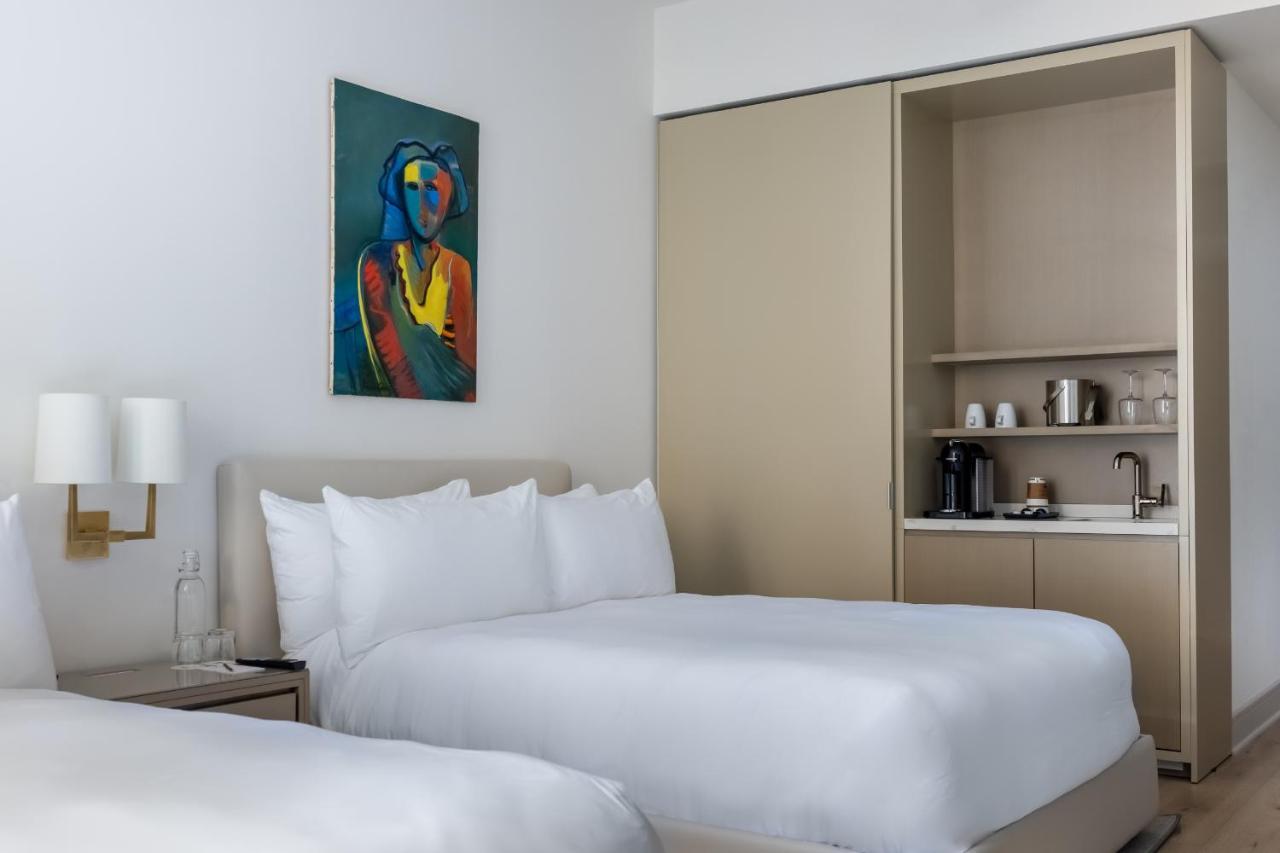 Zimmer Tower Luxury mit Queensize-Bett