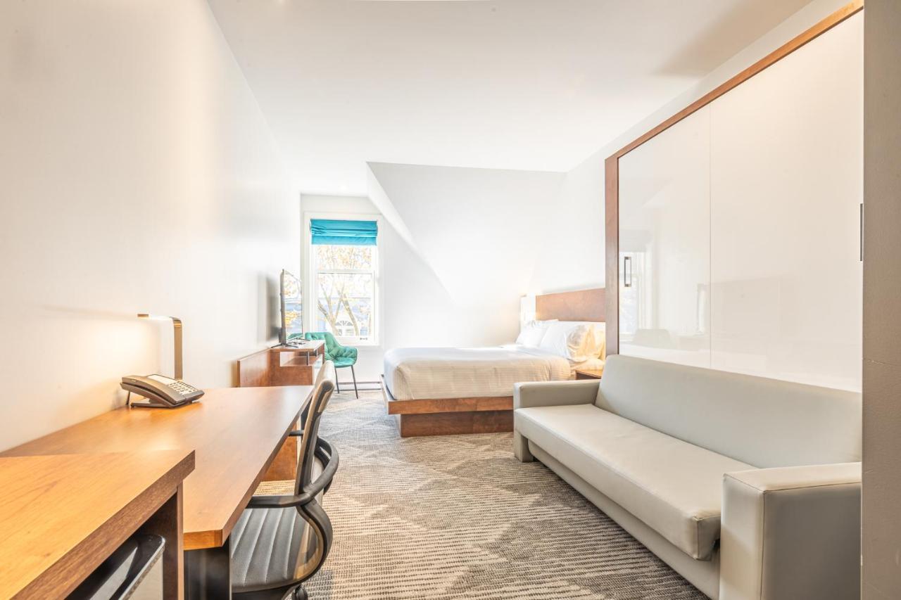 Comfort Quadruple Room
