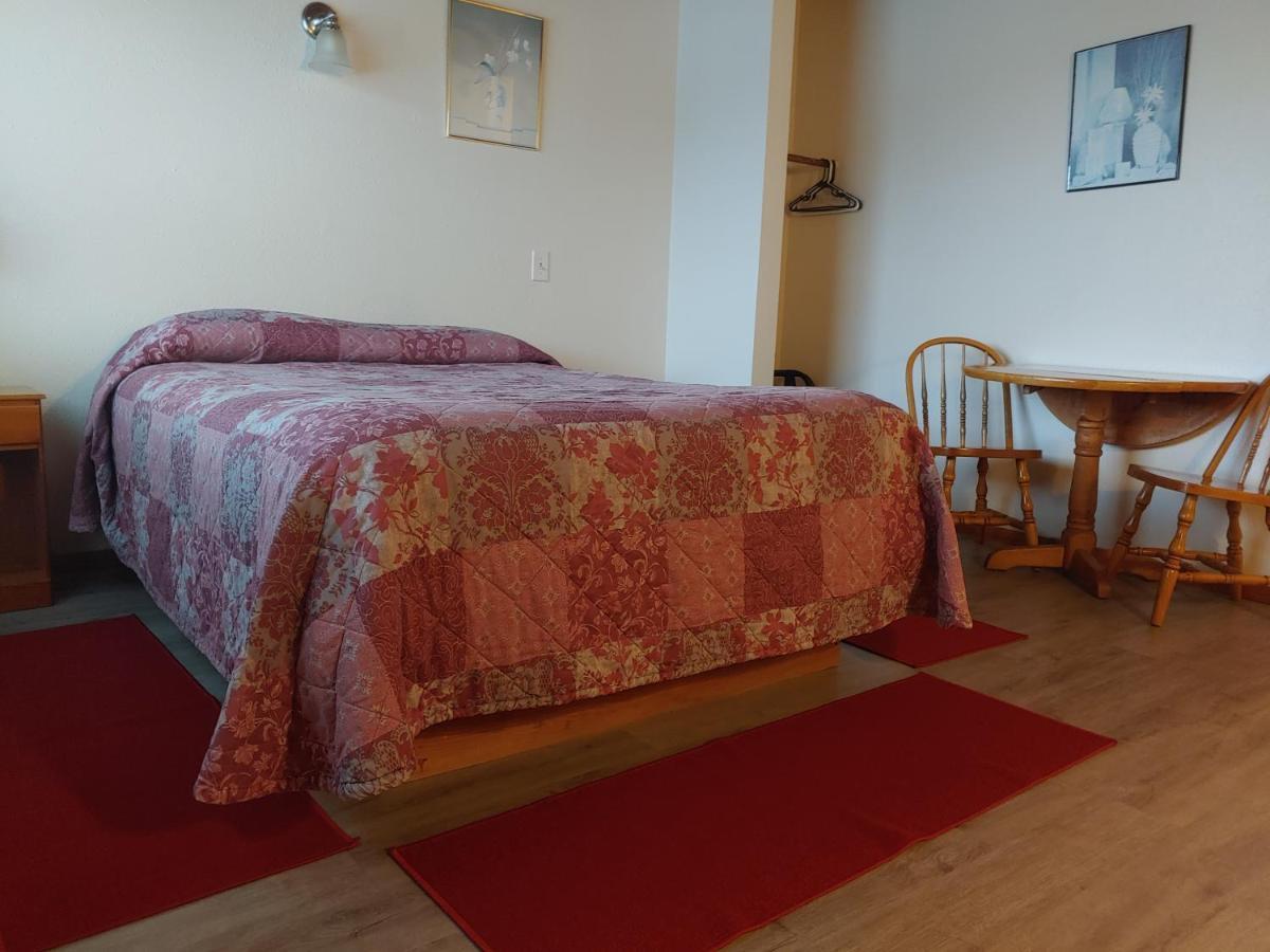 Queen Room,1177100104:JPEG