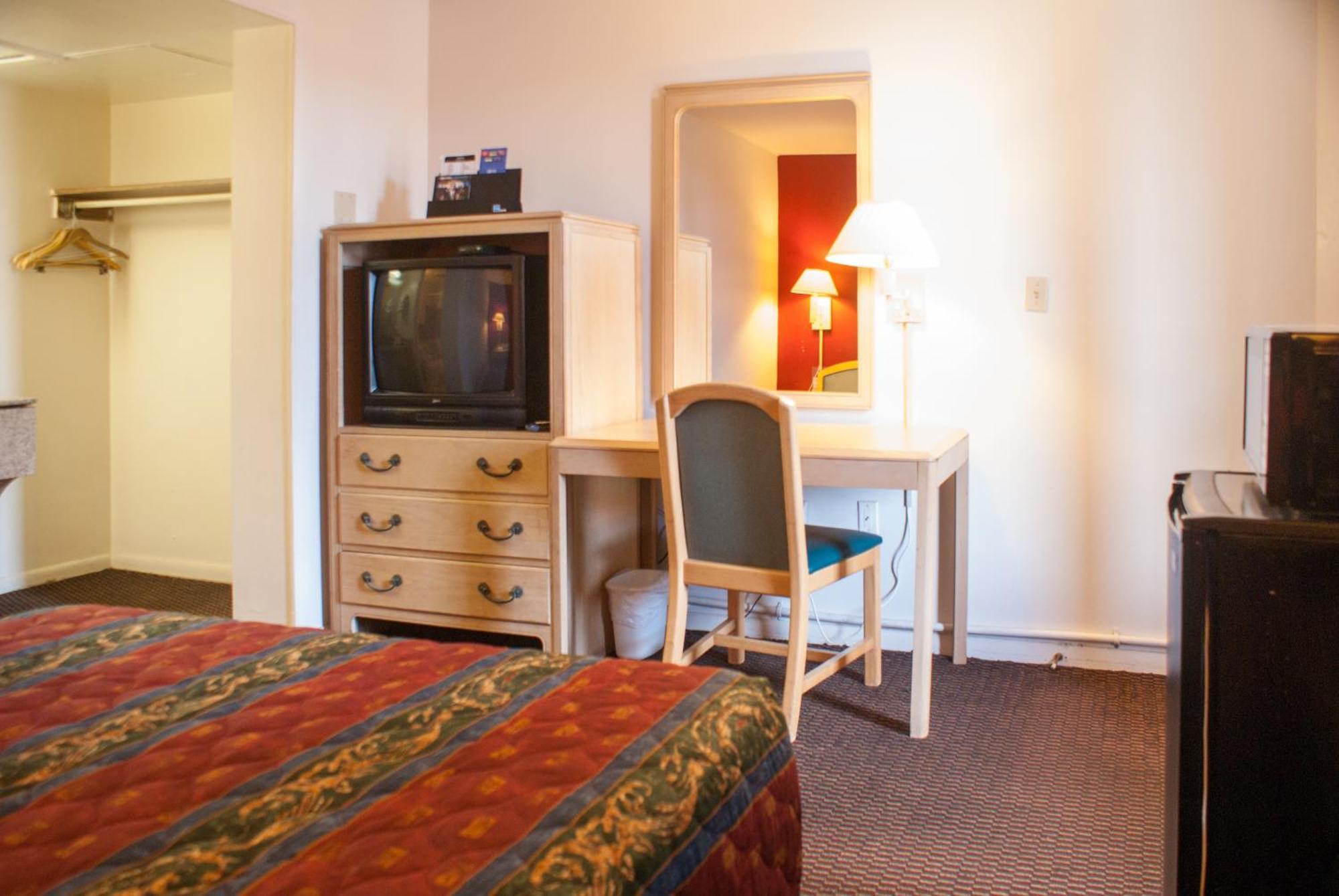 Standard Single Room Smoking,1211516770:JPEG