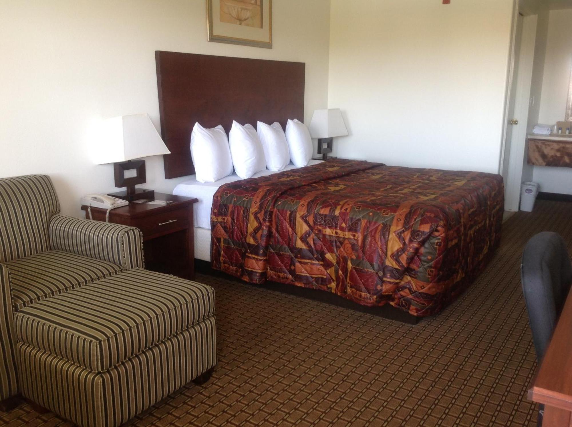 Deluxe Junior Suite