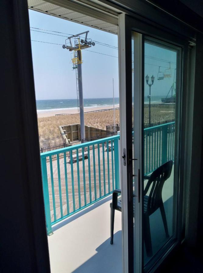Apartment with Sea View,1399281290:JPEG