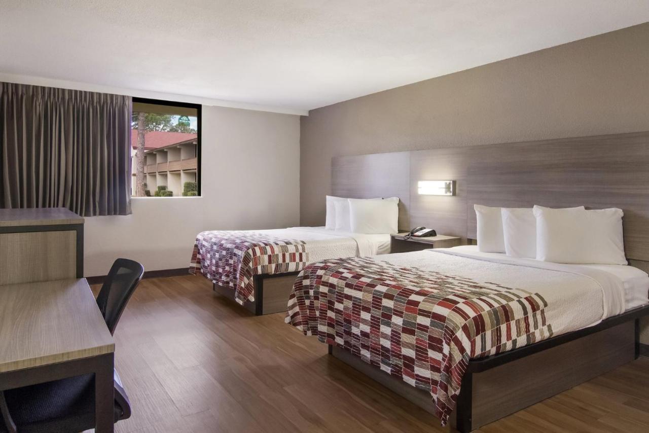 Deluxe Room with Two Queen Beds Non-Smoking