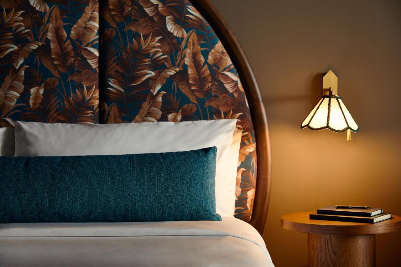 King Studio,1256708050:JPEG