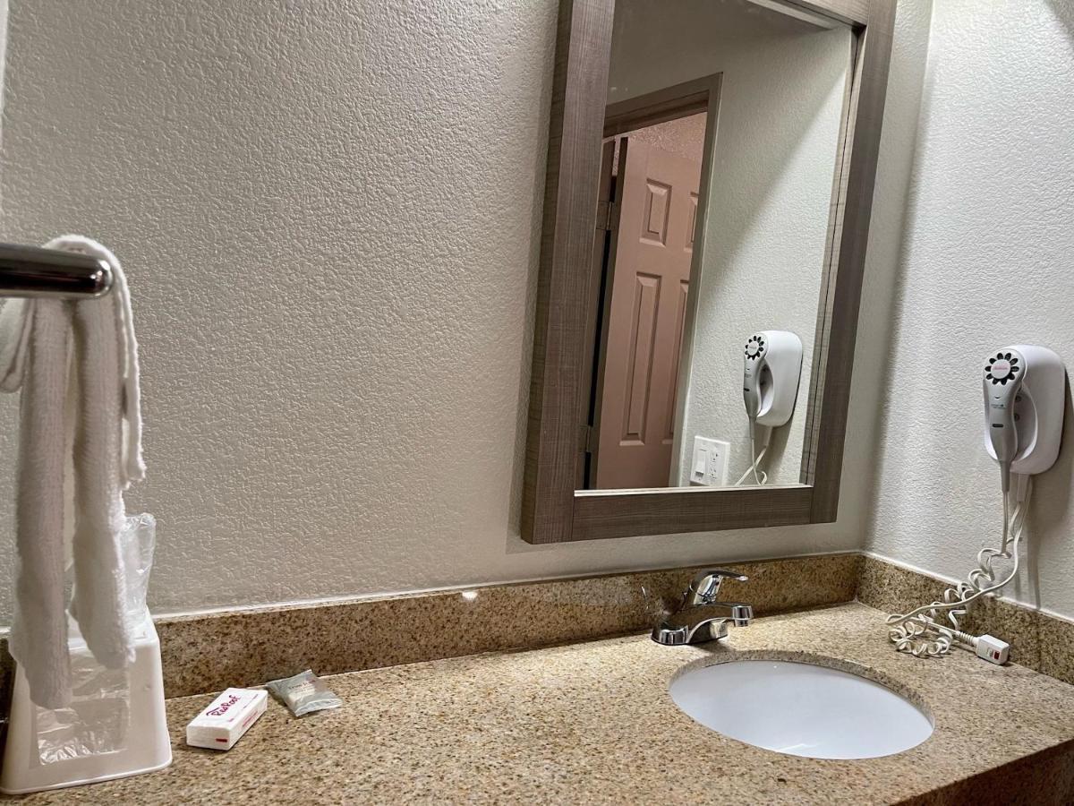 Superior King Room Non-Smoking Renovated