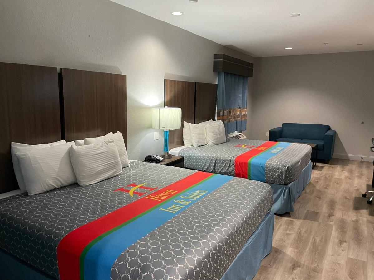 Queen Room with Two Queen Beds - Disability Access,537627843:JPEG