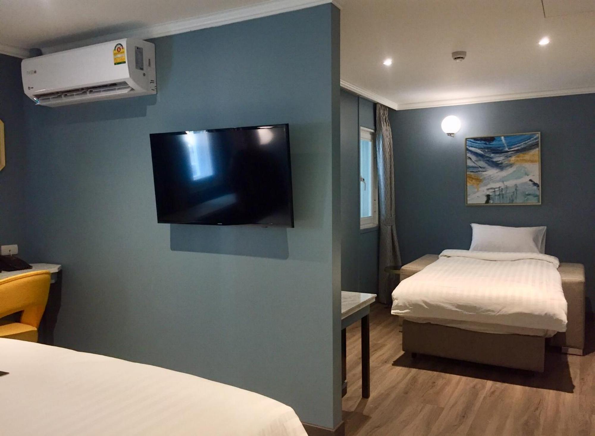 Luxury Triple Room