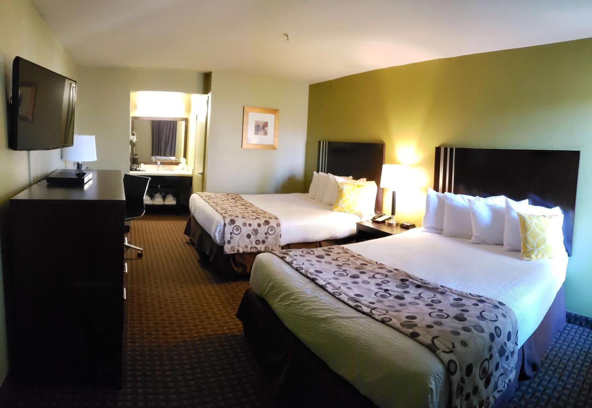 Queen Room Two Queen Beds