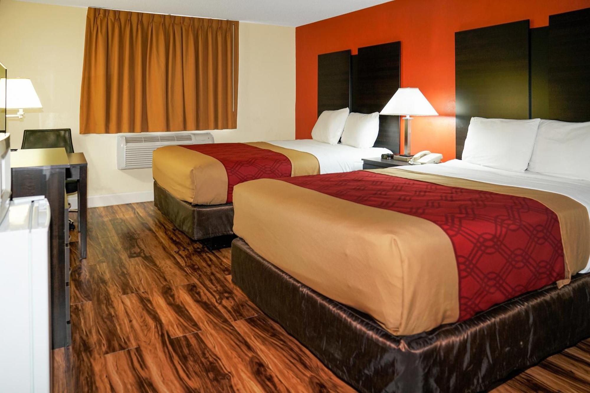 Double Room with Two Double Beds - Smoking,1278258505:JPEG