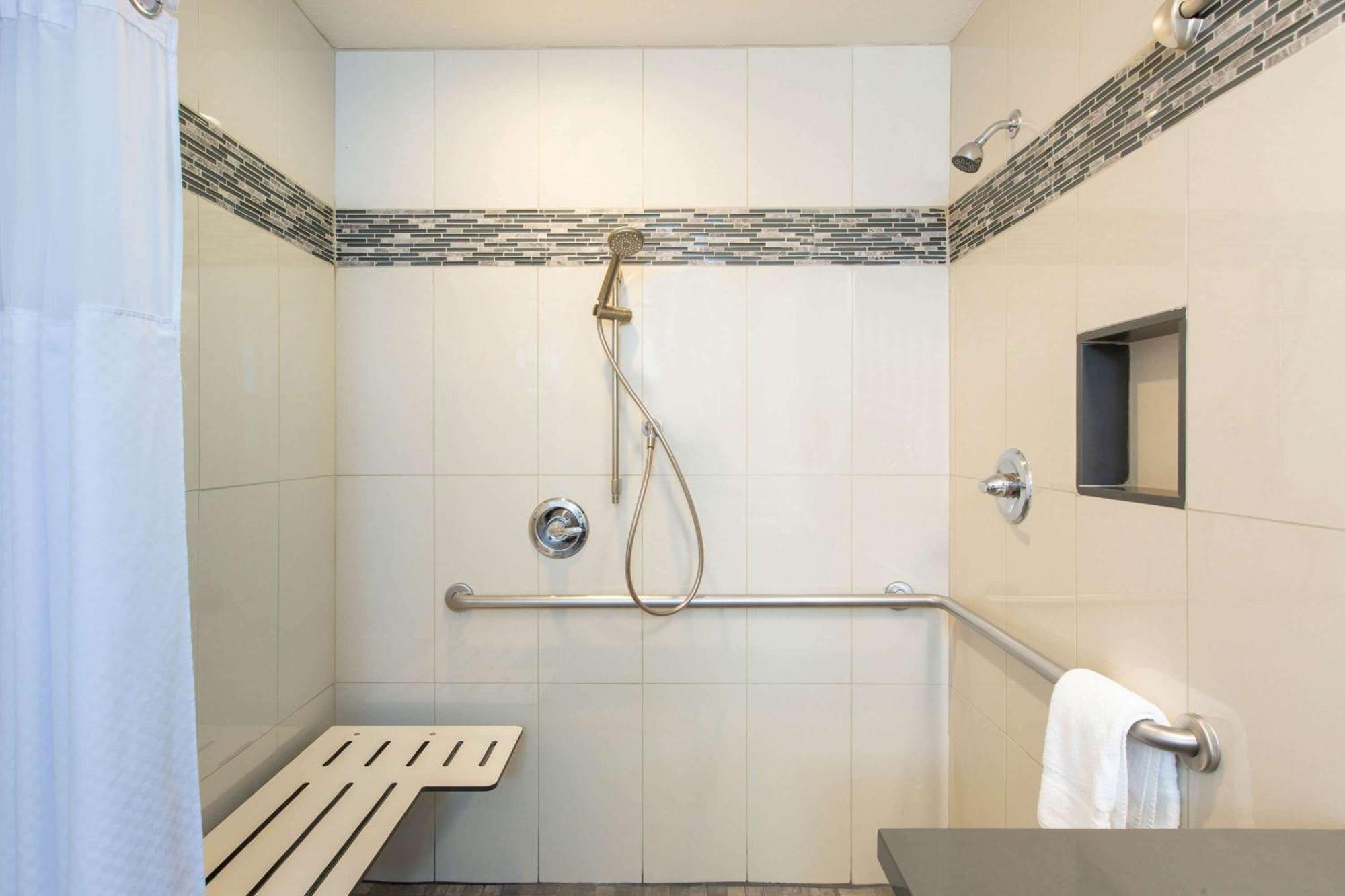 Zimmer mit Queensize-Bett - barrierefrei/Nichtraucher
