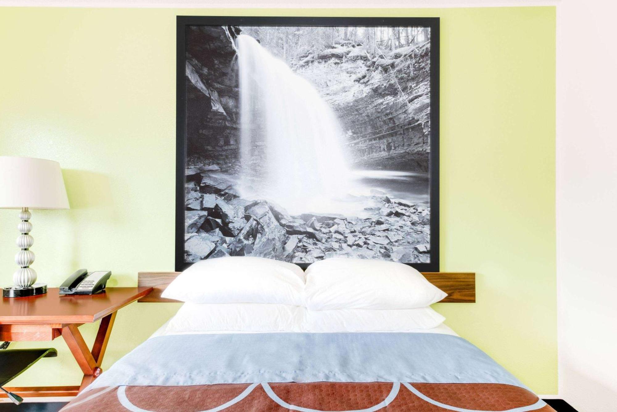 Queen Room - Non-Smoking,1281299818:JPEG