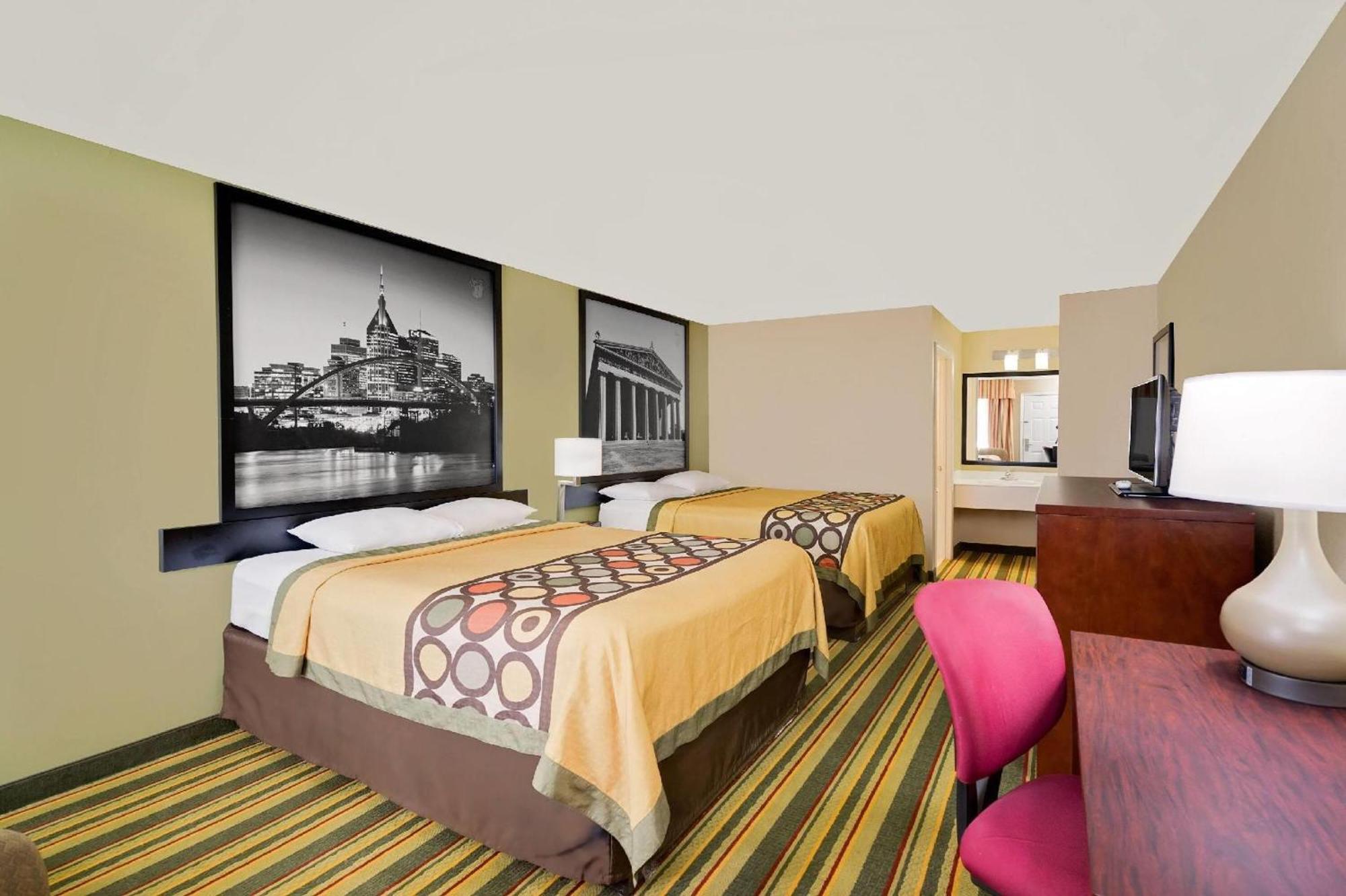 Queen Room with Two Queen Beds - Non-Smoking