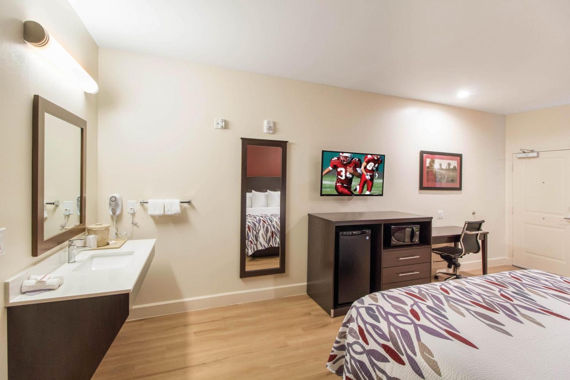 Deluxe Room with Two Queen Beds Disability Access with Kitchenette Smoke Free
