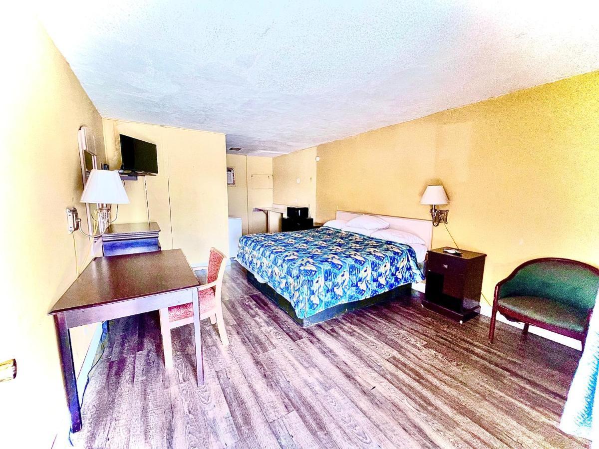 King Room,1376610266:JPEG