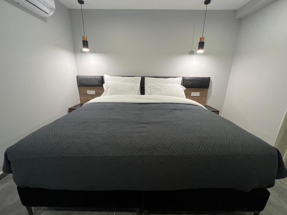 Deluxe King Room,1298180068:JPEG