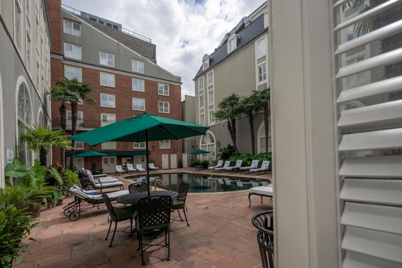 Chambre Double ou Lits Jumeaux Deluxe - Vue sur Piscine