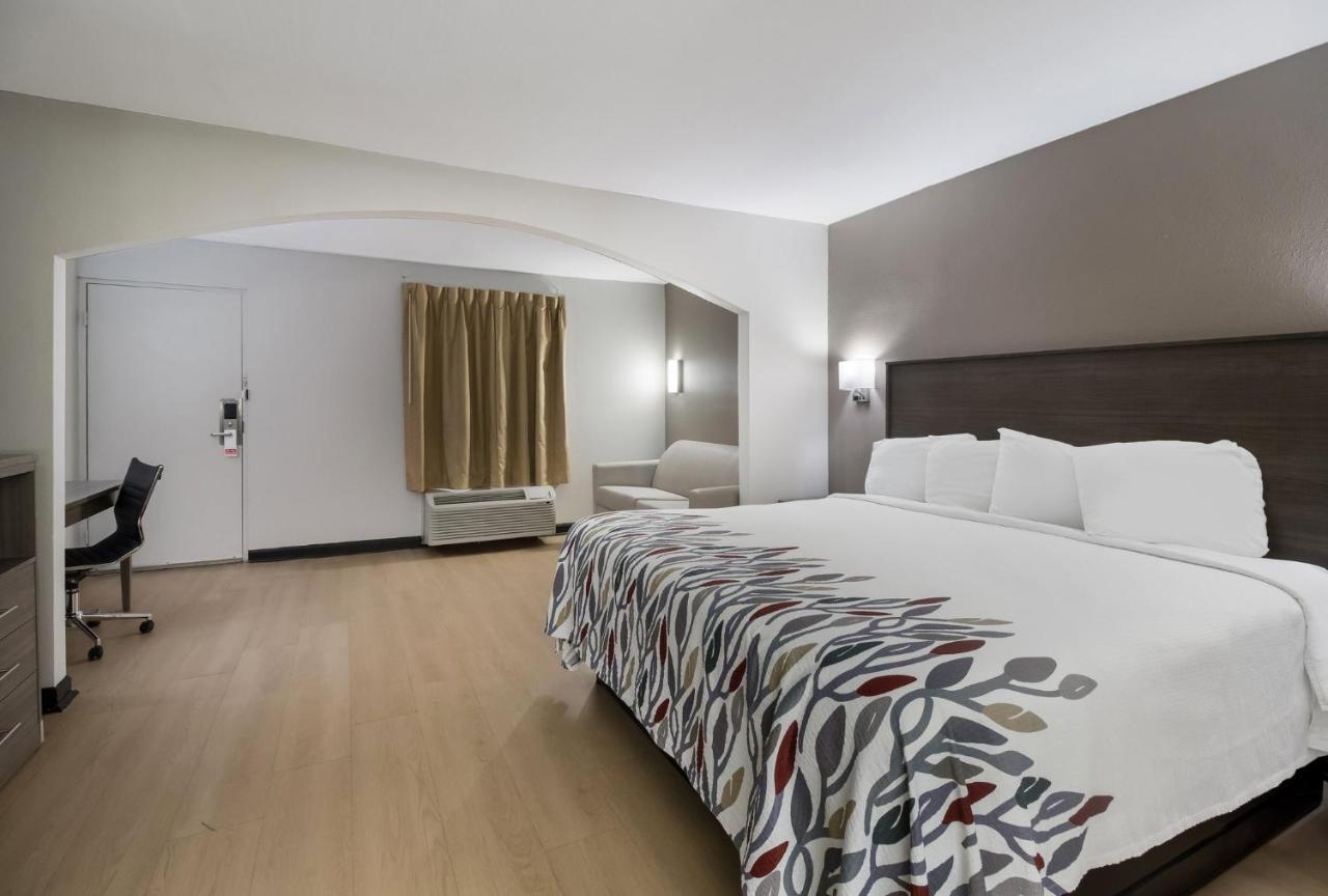 Suite King Room Non-Smoking,1333193930:JPEG