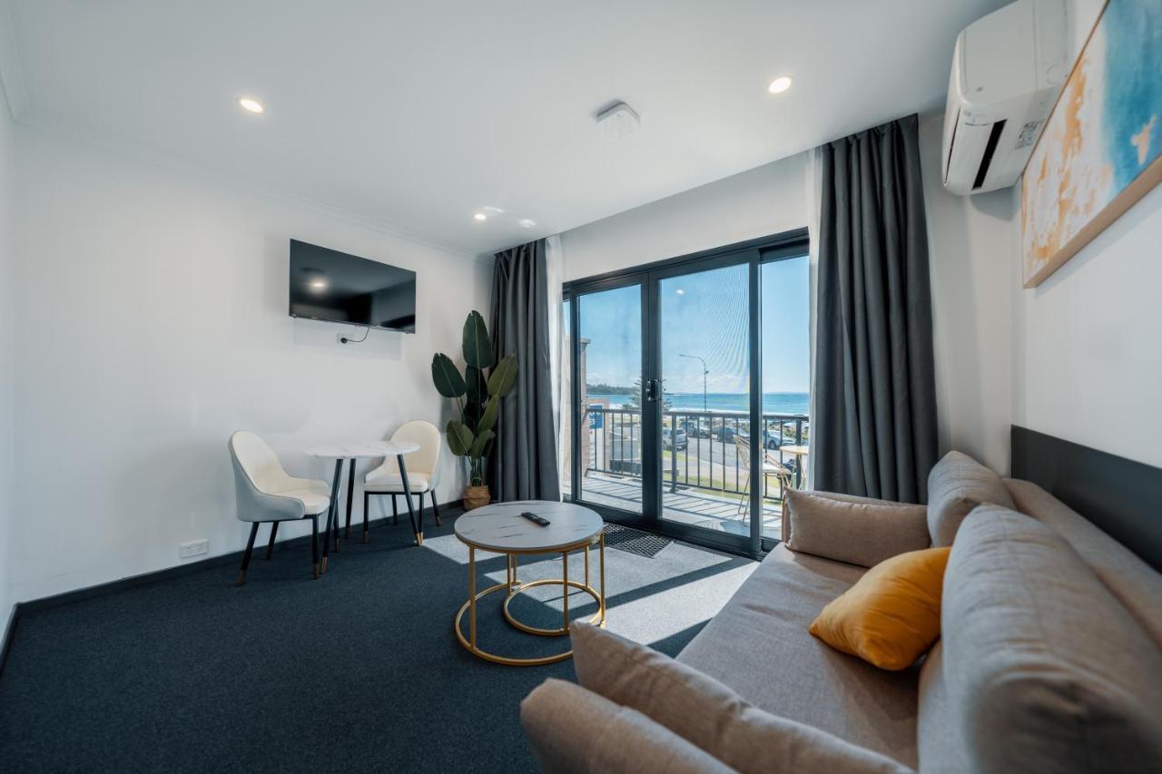 Queen Suite Ocean View