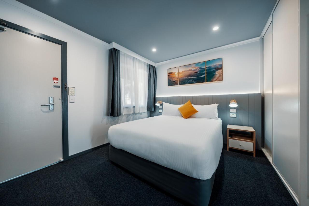 Queen Suite