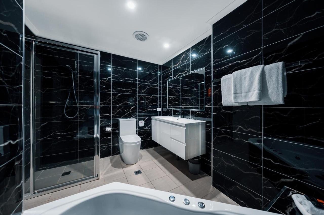 King Spa Suite Ocean View