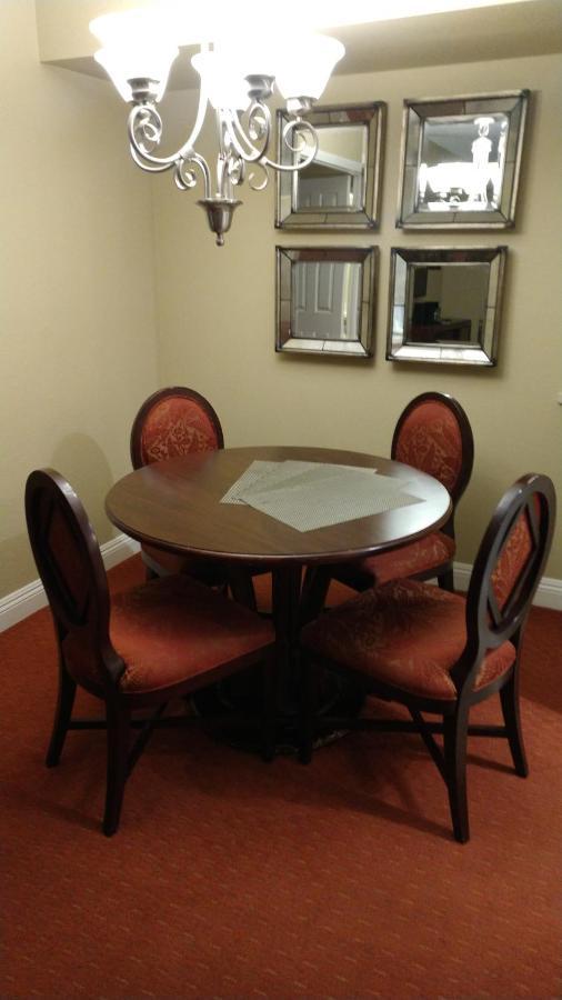 One-Bedroom Suite