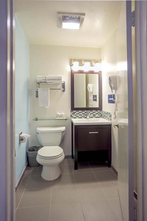 Twin Room,141086733:JPEG