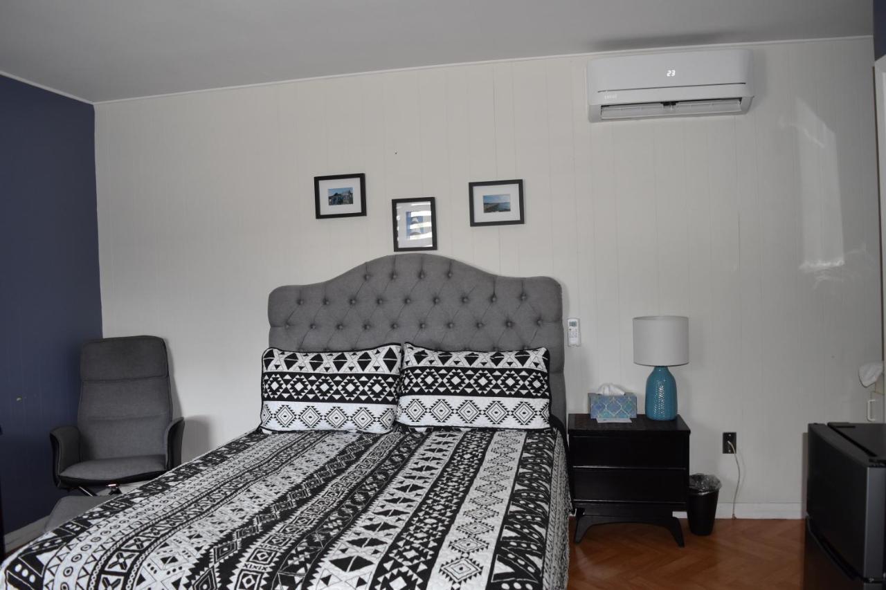 Hébergement Lit Queen-Size