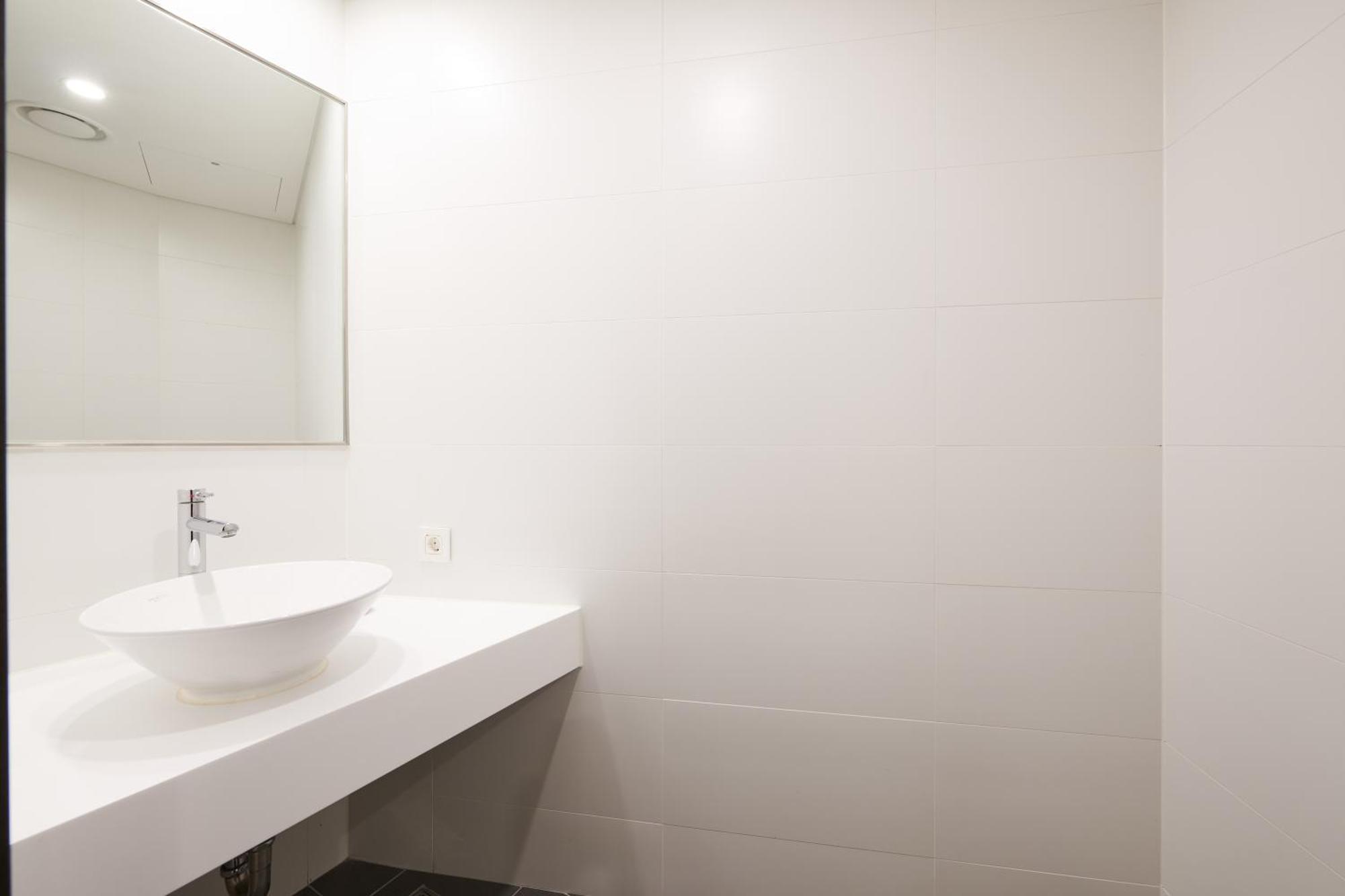 Standard Twin Room,1457473312:JPEG