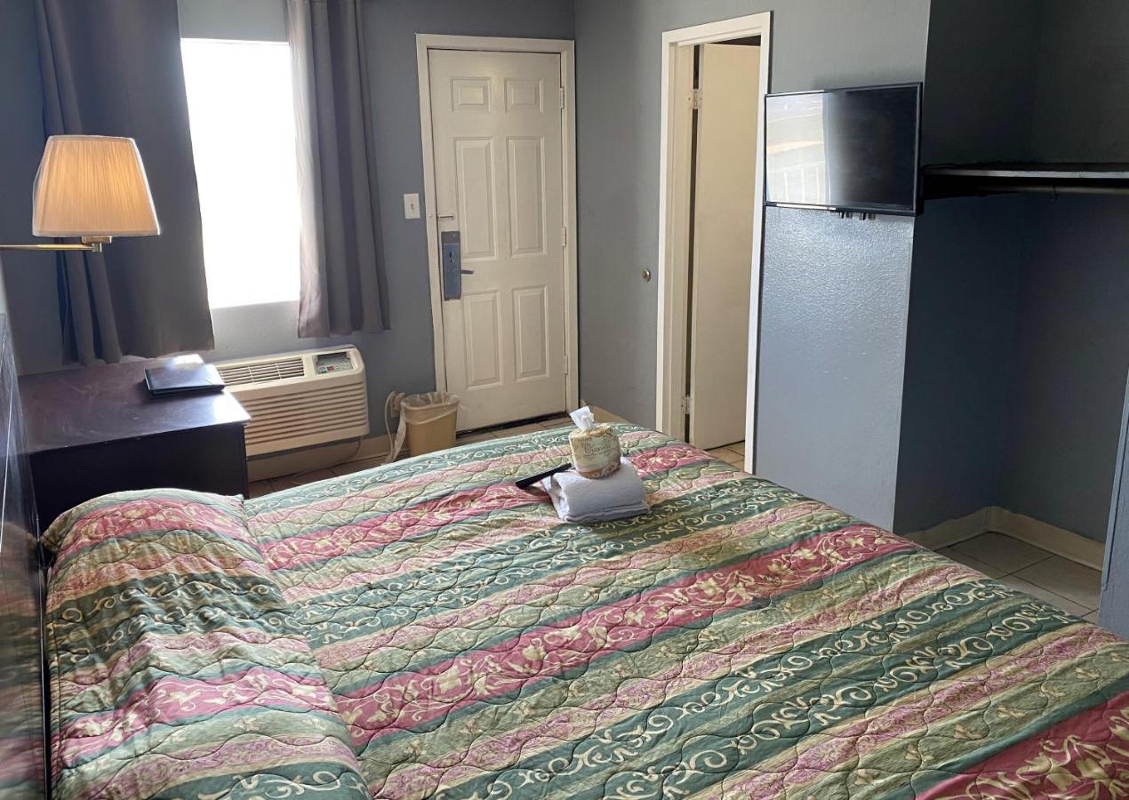 King Room,1480167389:JPEG