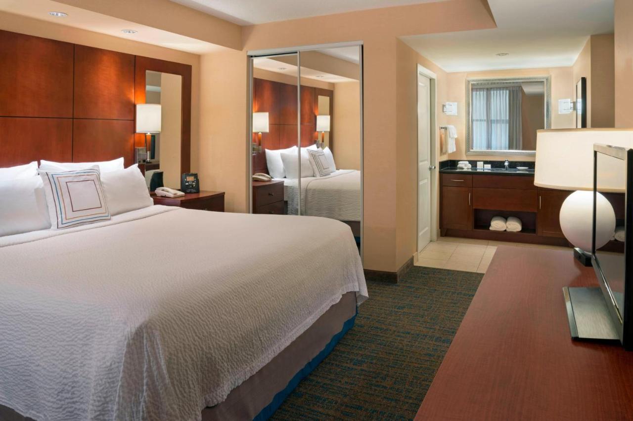 Two-Bedroom Suite