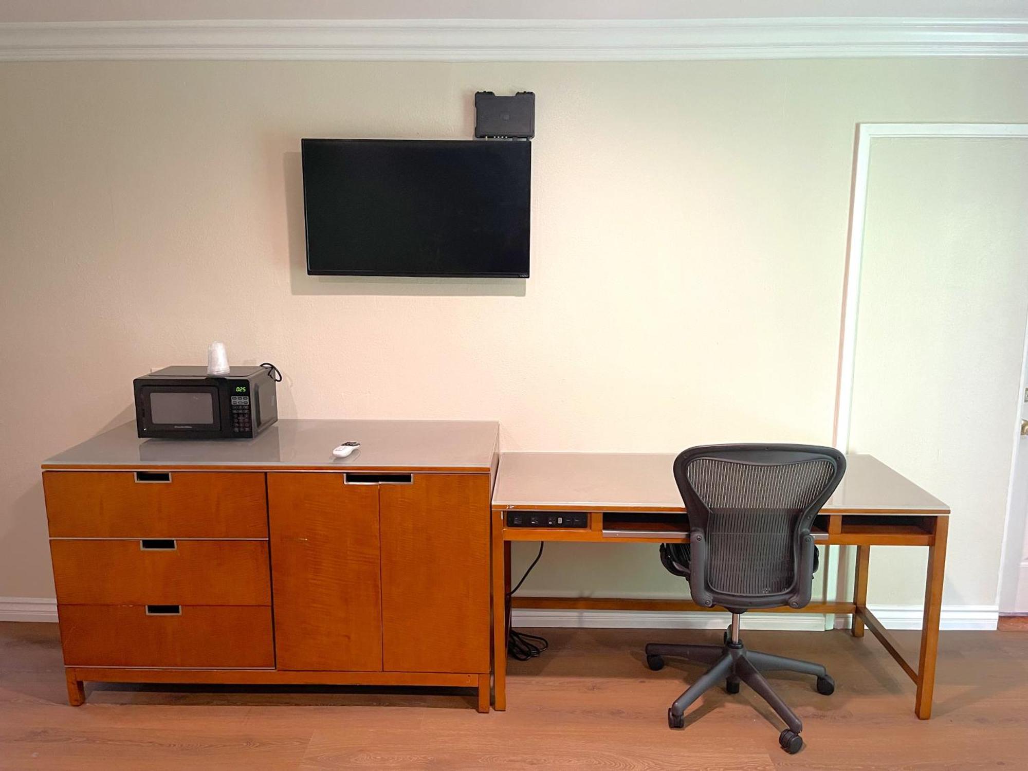 Basic Double Room,1498926982:JPEG