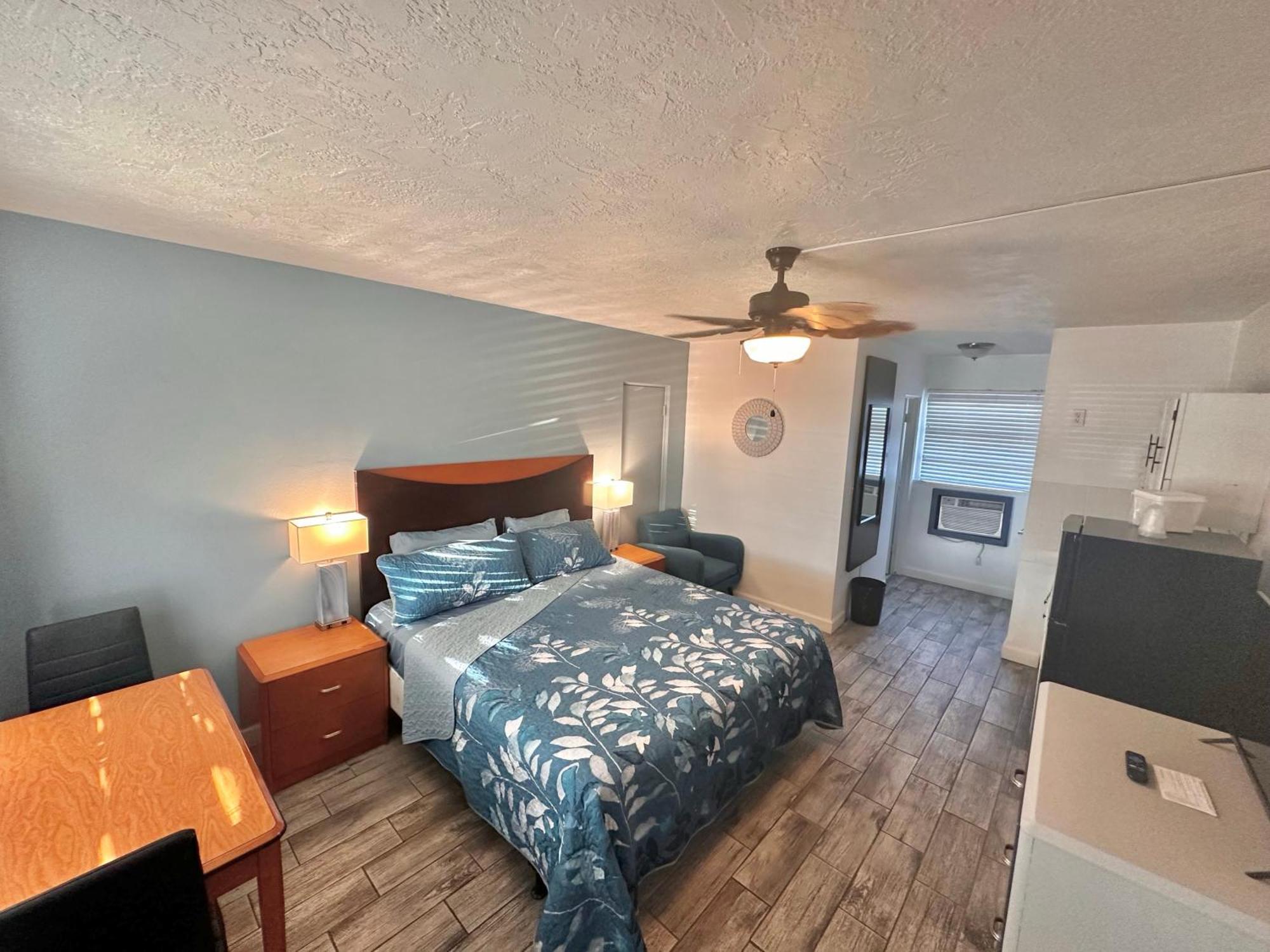 King Room,1499161357:JPEG
