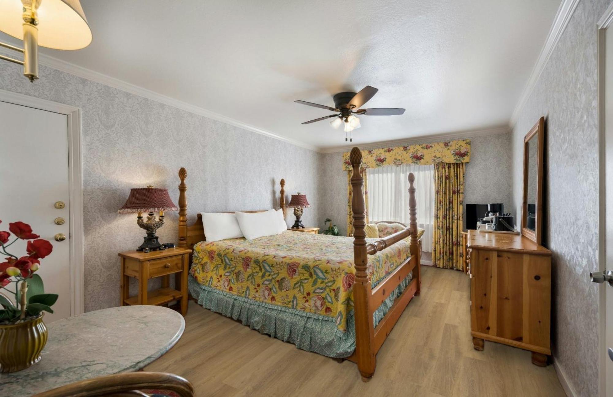 Quarto King Standard
