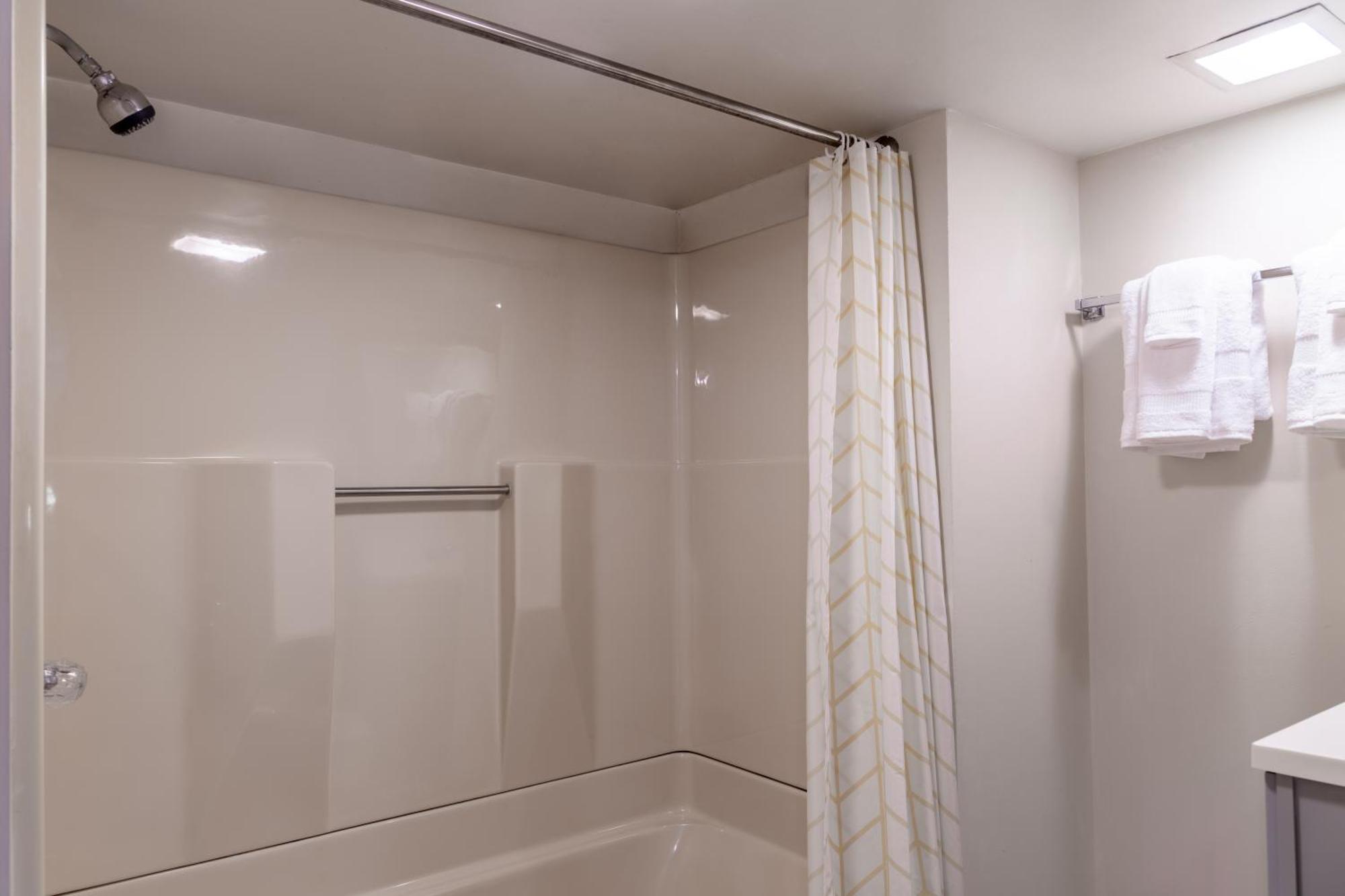 Jacuzzi Room