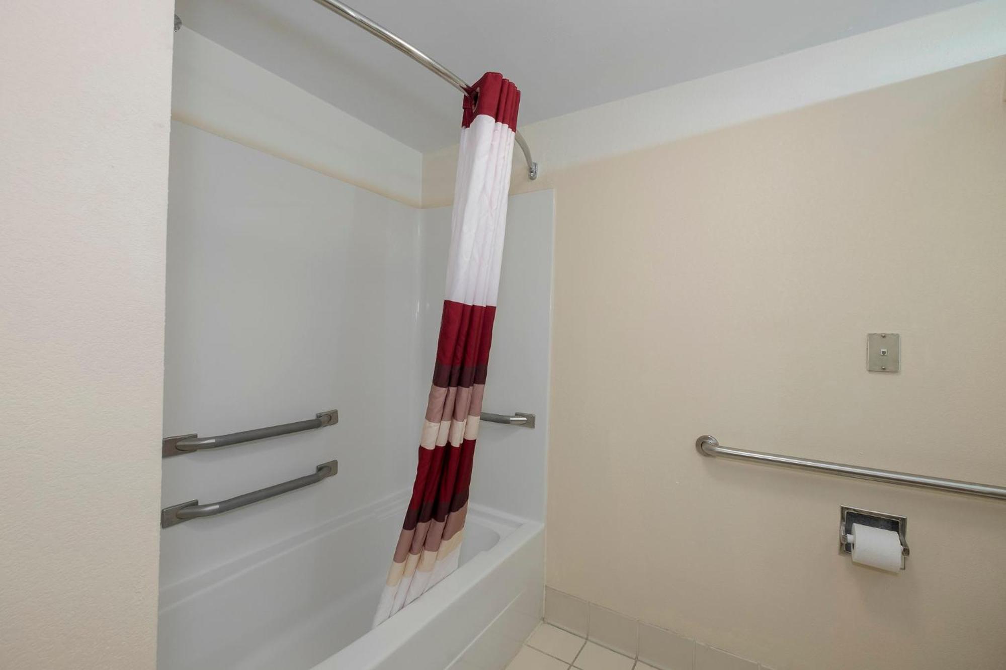 Superior King Room Disability Access Non-Smoking