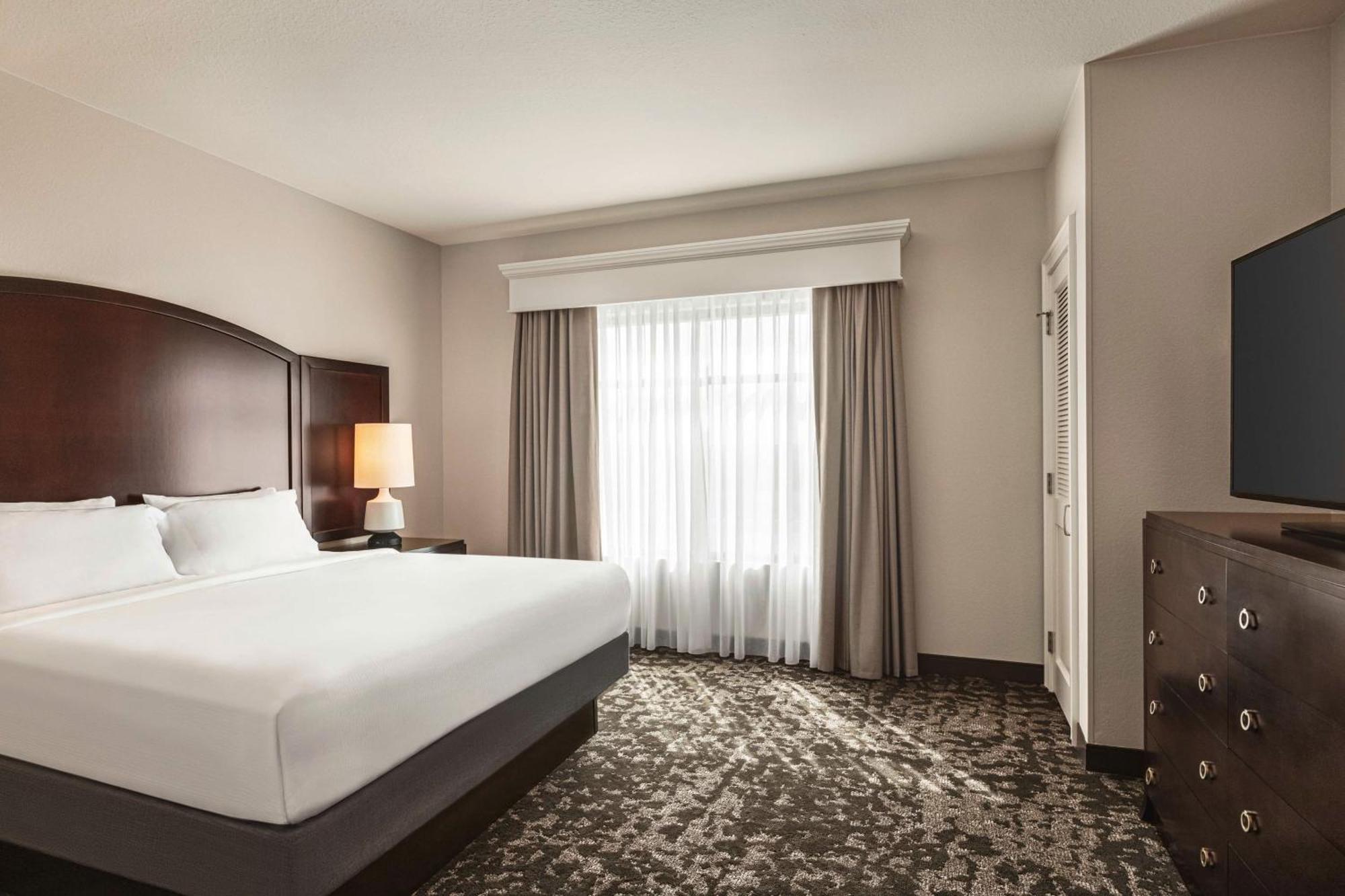 Suite Deluxe con cama grande - No fumadores
