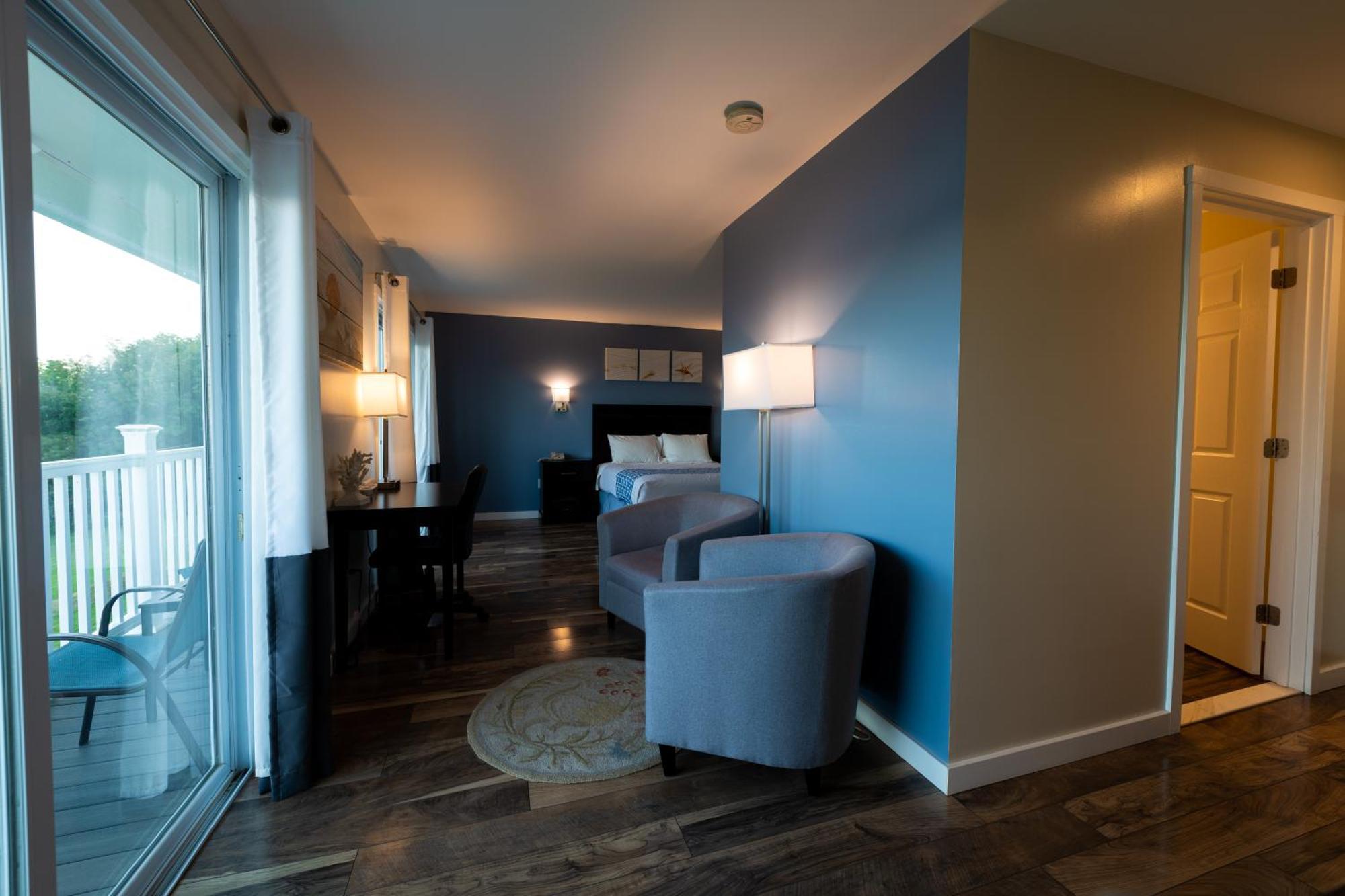 Deluxe Queen Room Balcony