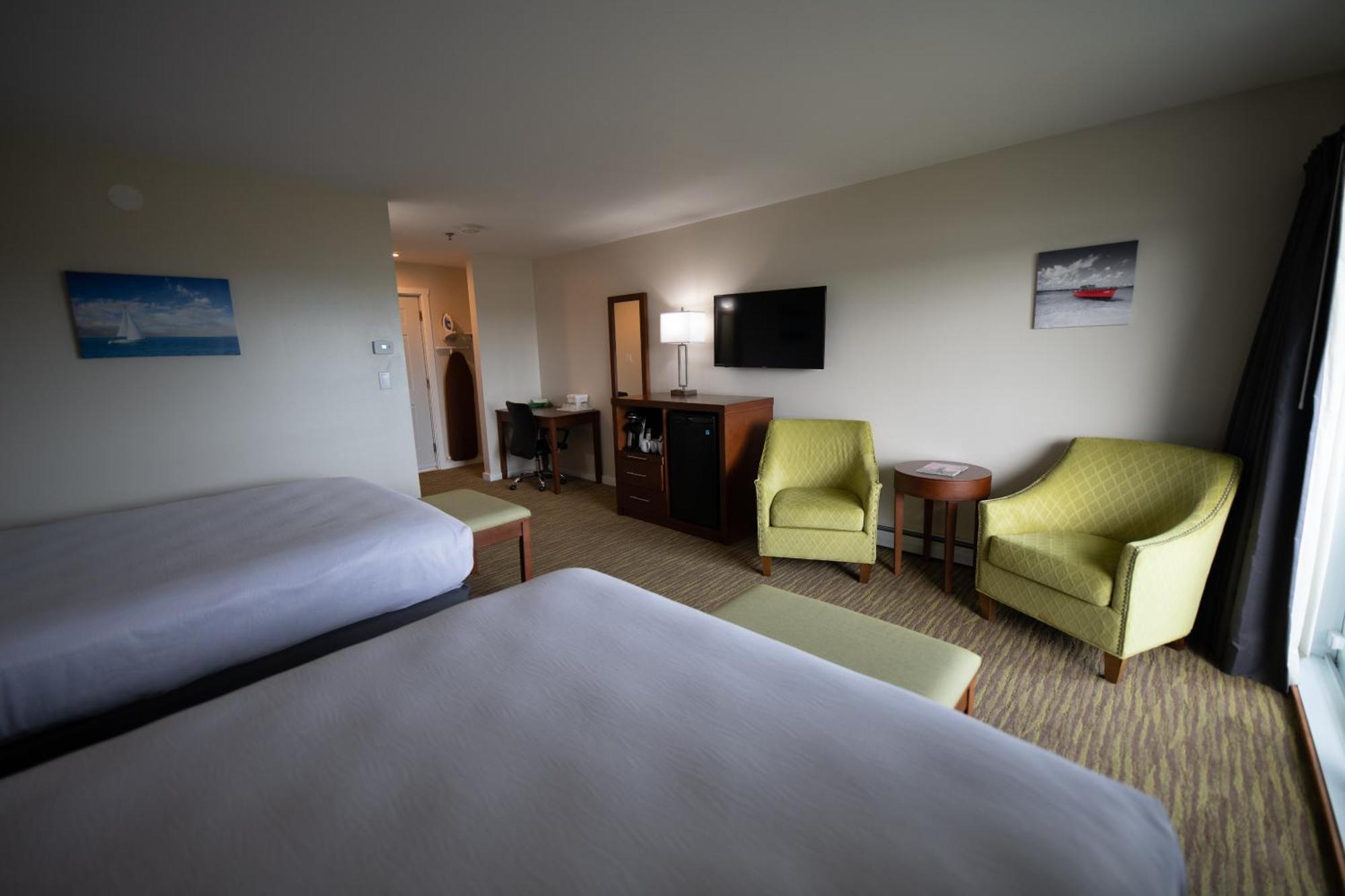 Queen Room Two Queen Beds Ocean View