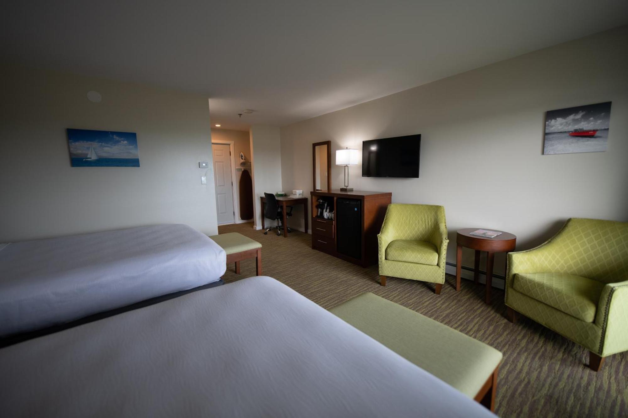 Queen Room Two Queen Beds Ocean View