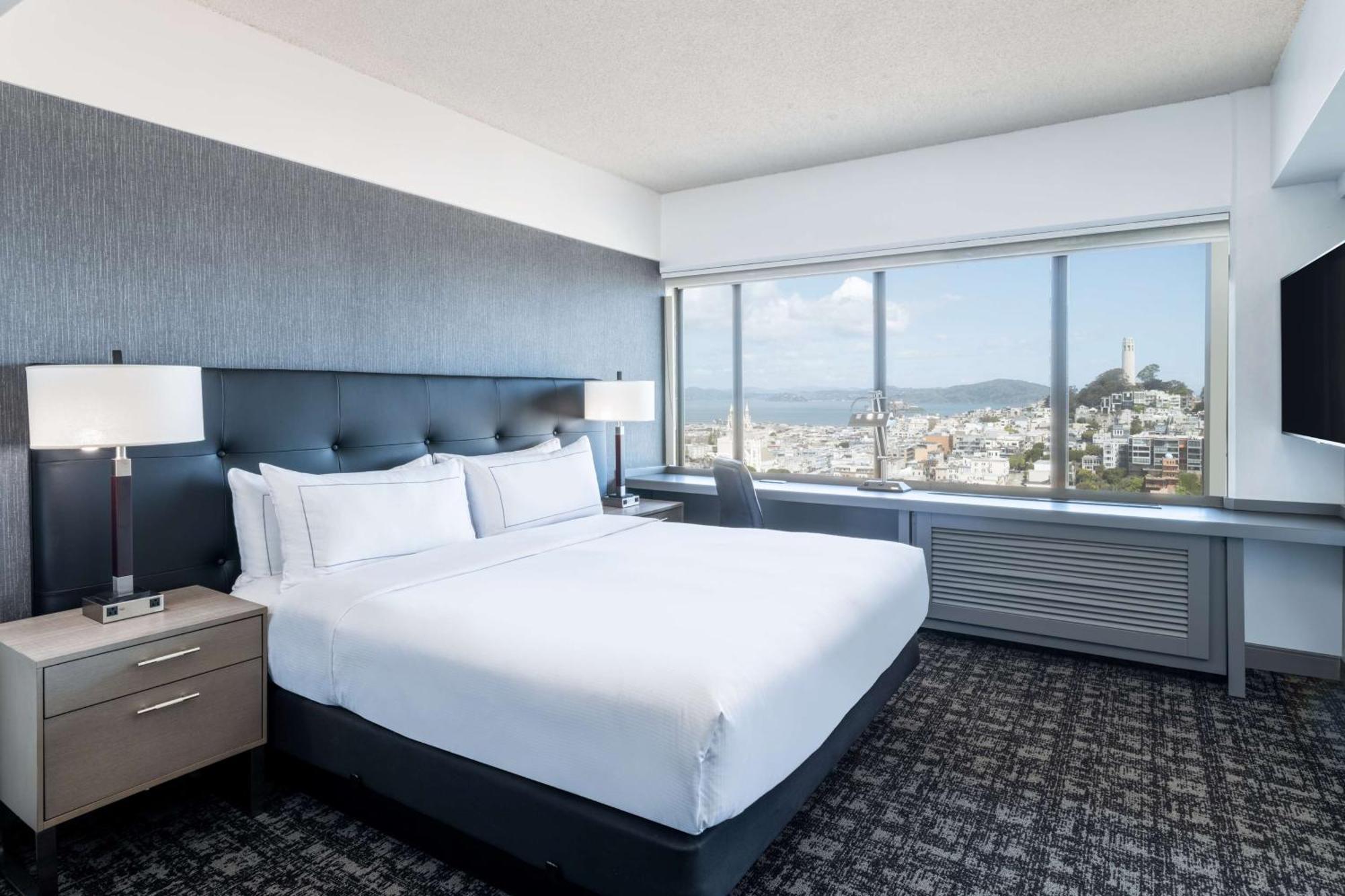 Queen Room with Bay View - Disability Access with Roll In Shower,1598396013:JPEG