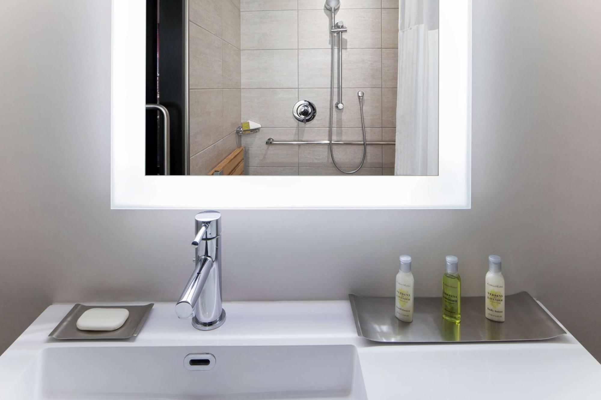 Habitación Doble Estándar con 2 camas dobles