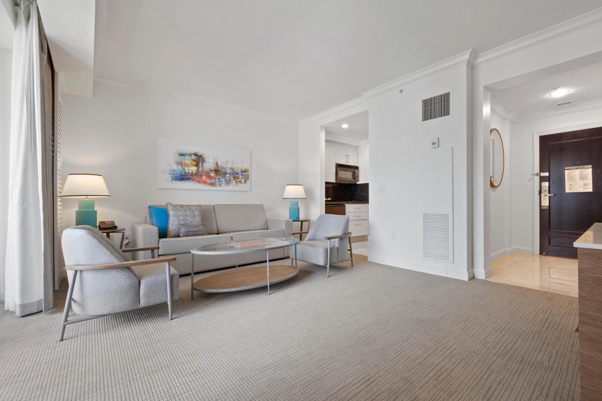 One-Bedroom Suite with Ocean View,1551883414:JPEG