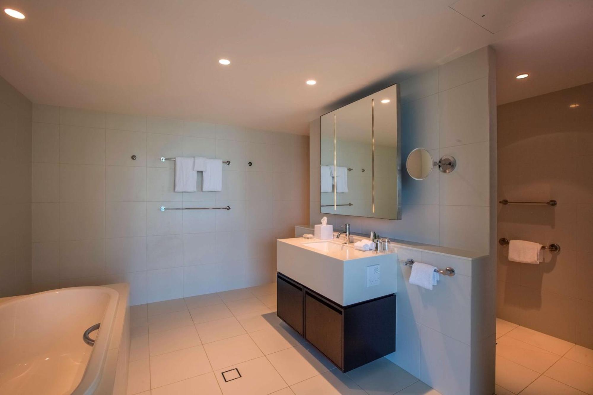 Ocean View Suite with Executive Lounge Access