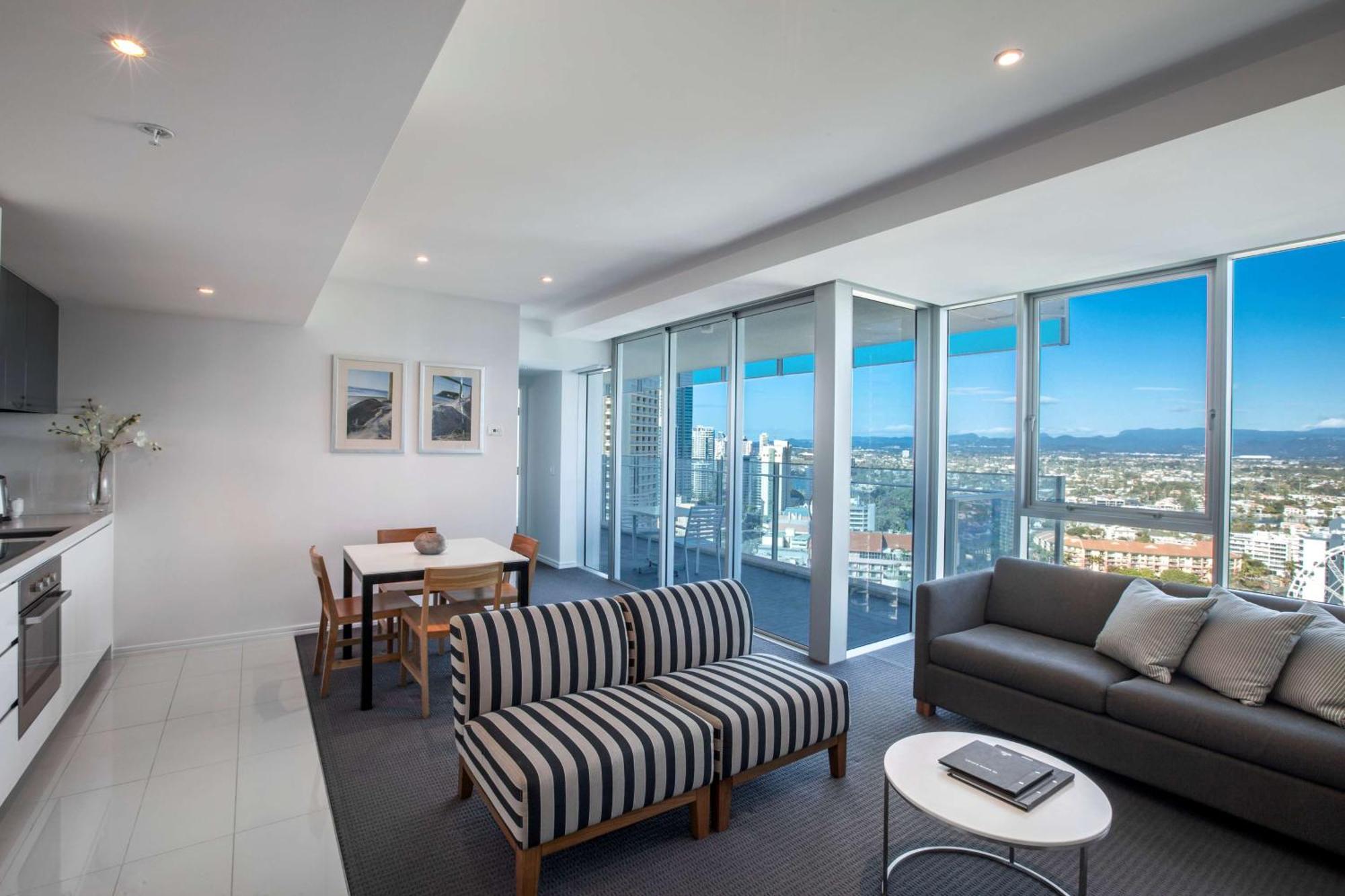 One-Bedroom Residence Room City View