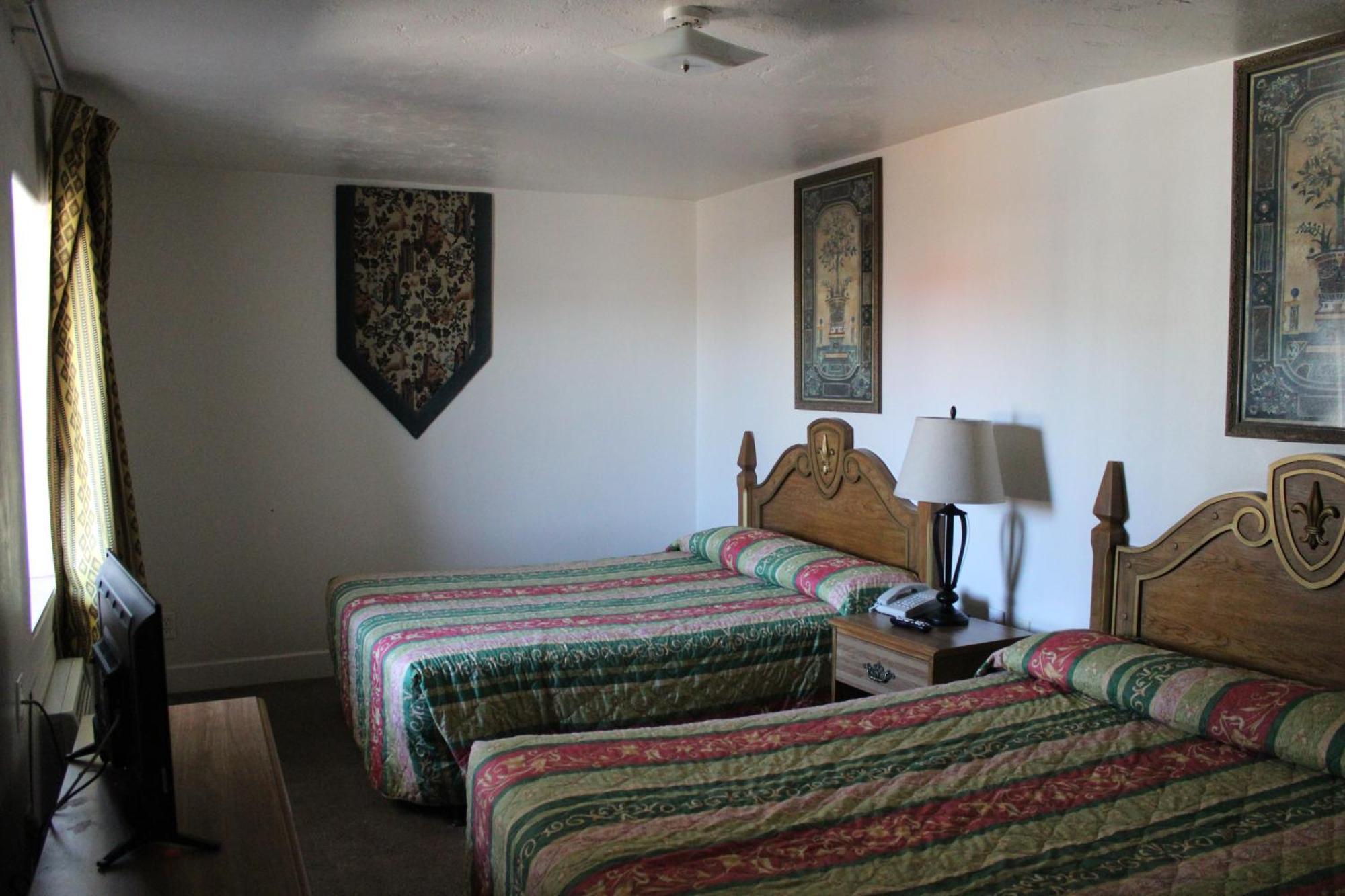Queen Room Two Queen Beds